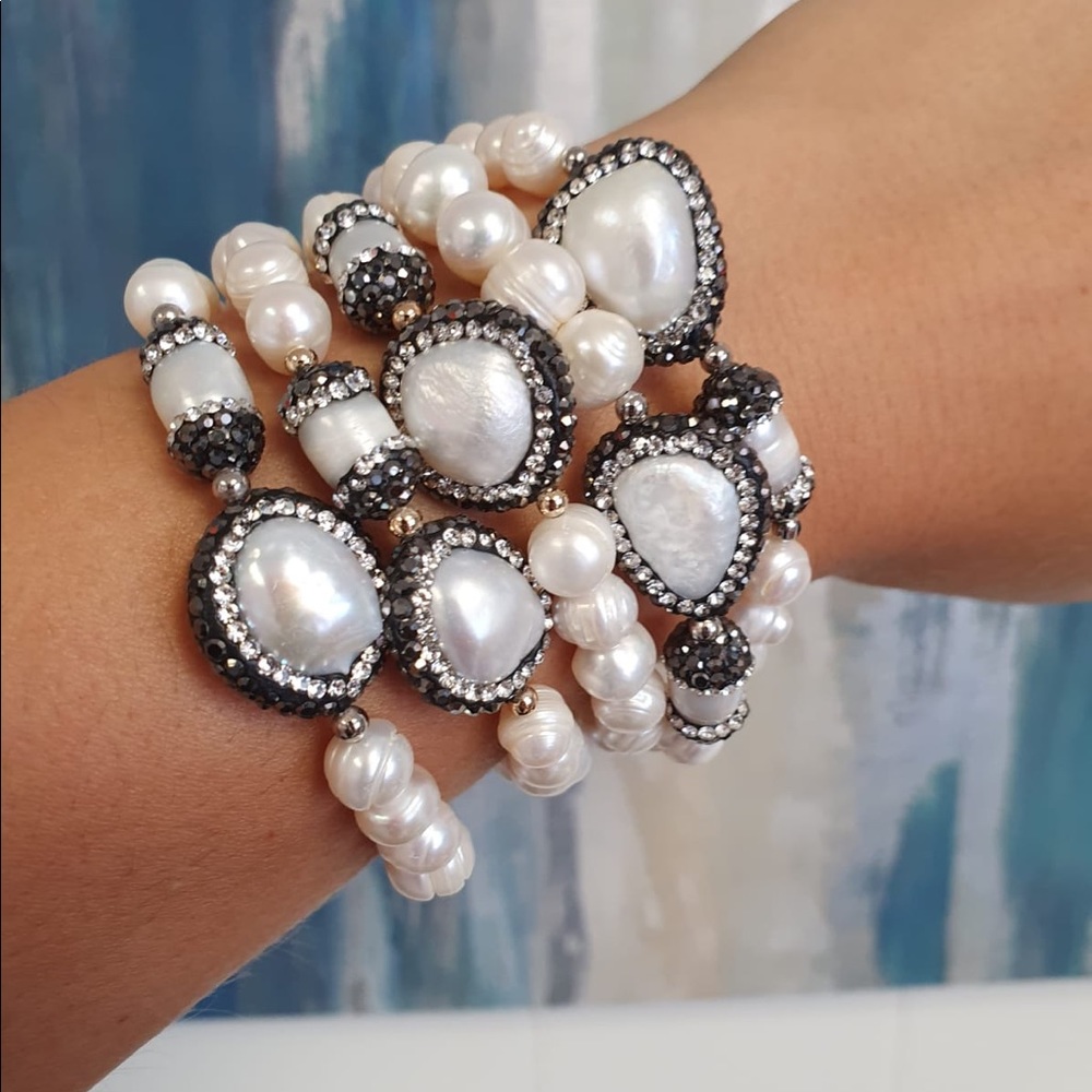 Pearl Bracelet Set